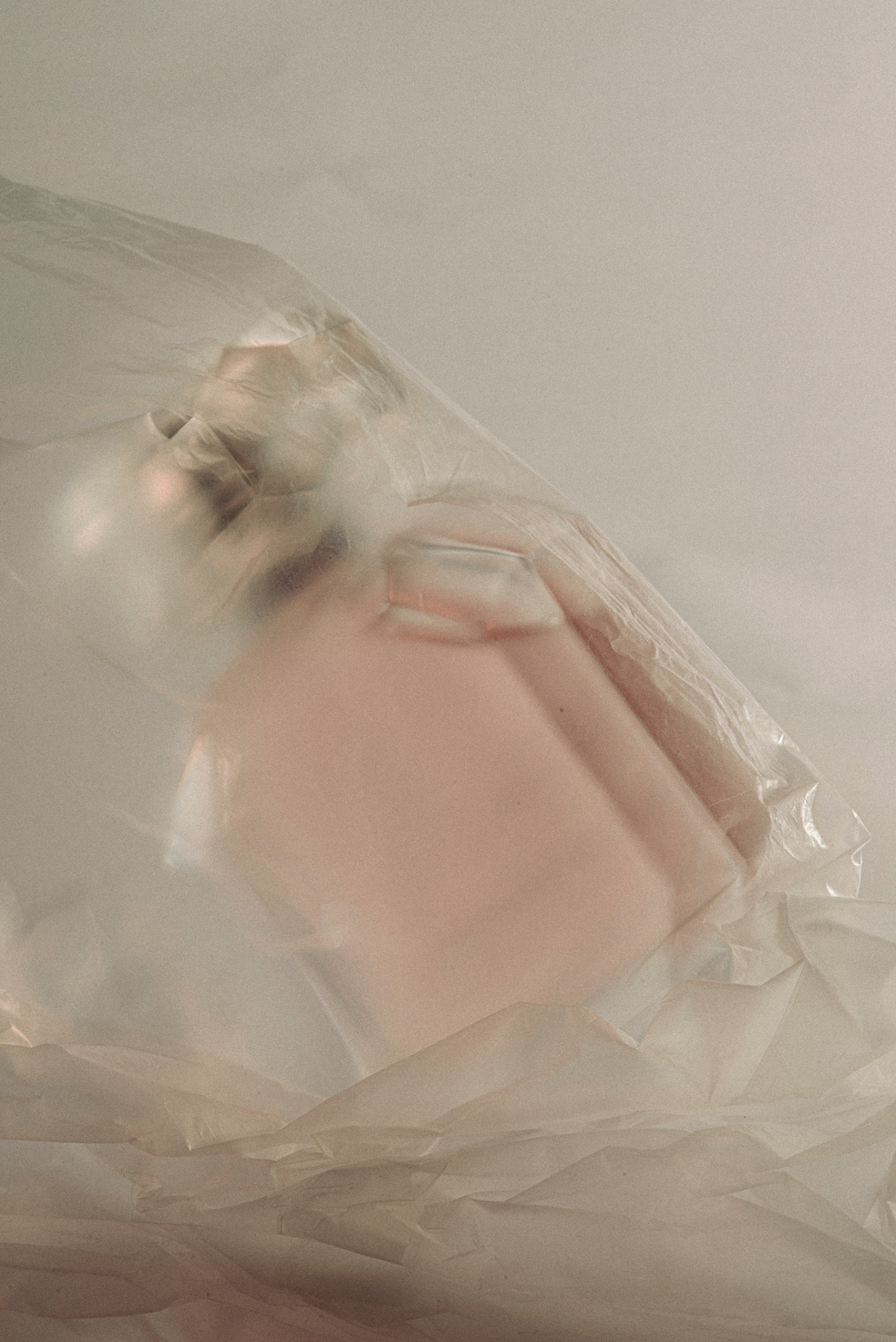 Soft and Grainy Perfume