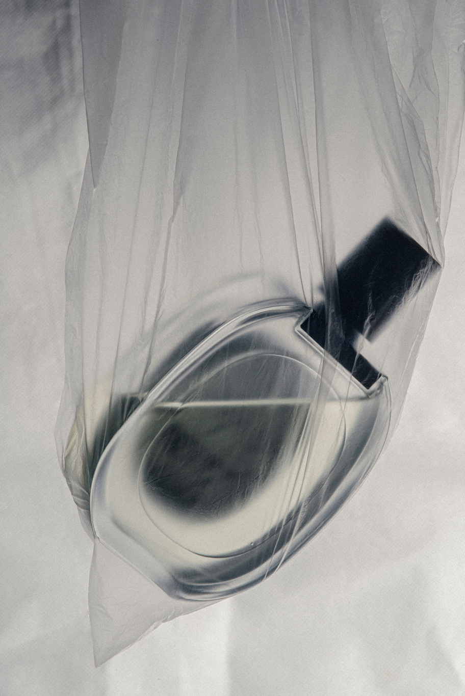 Soft and Grainy Perfume